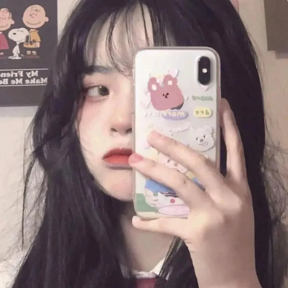 独女君未见第二季海报